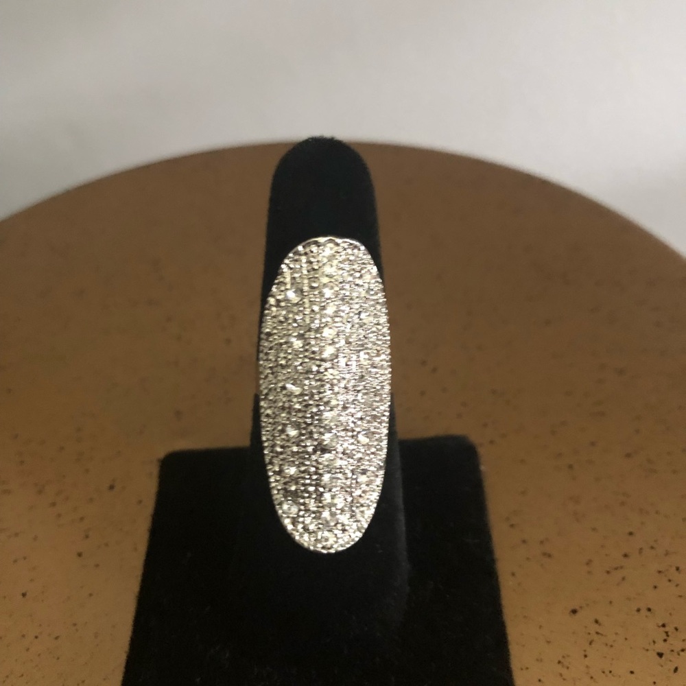 Oval silver and rhinestone ring